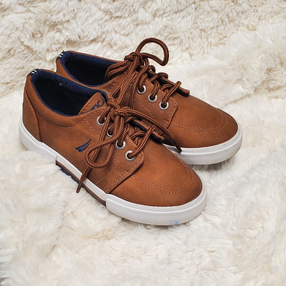Nautical boys shoes size 10